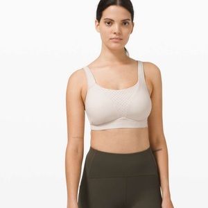 Like New- Lululemon High Support Run Times Bra